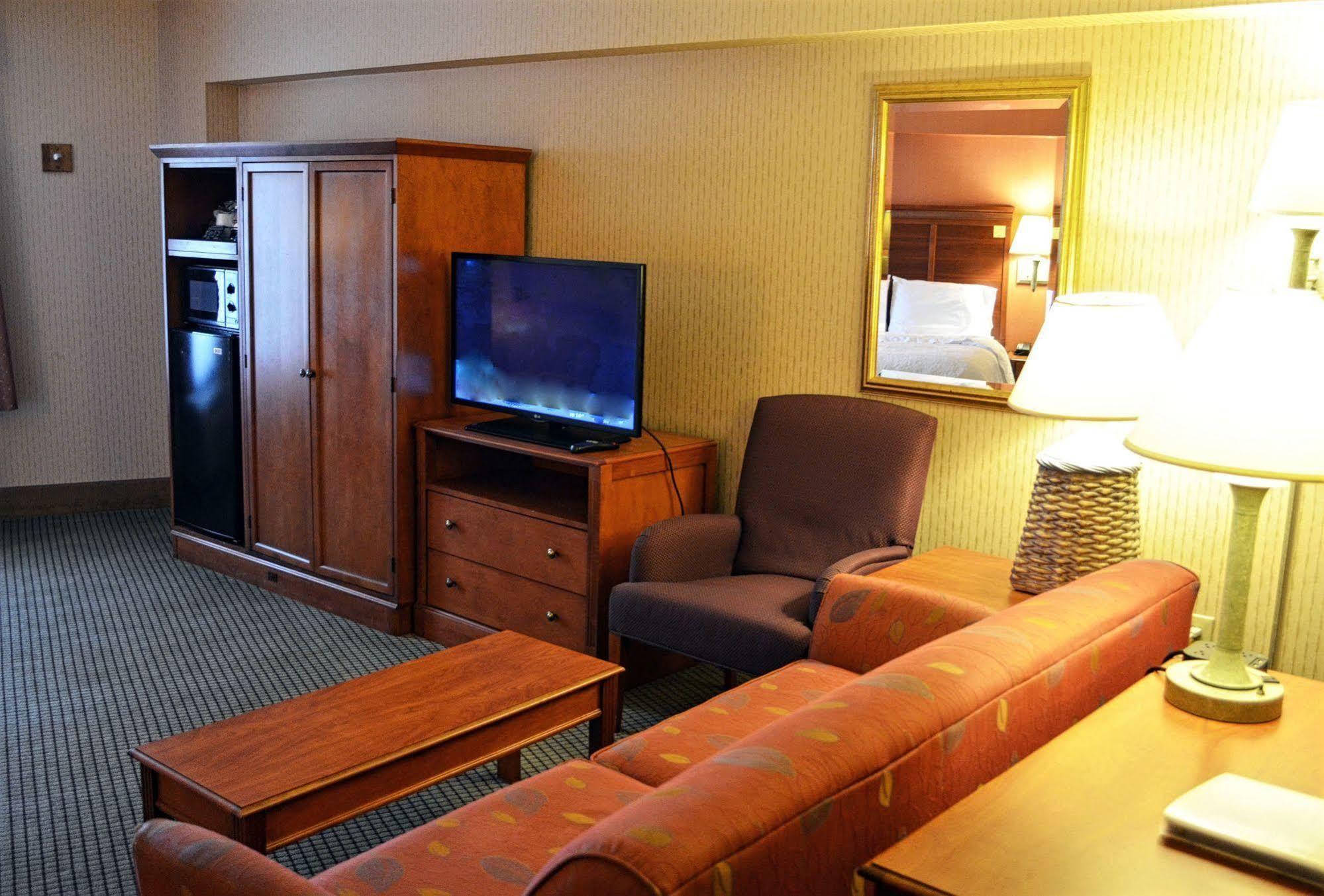 Hampton Inn By Hilton Harrisburg West Mechanicsburg Exterior foto